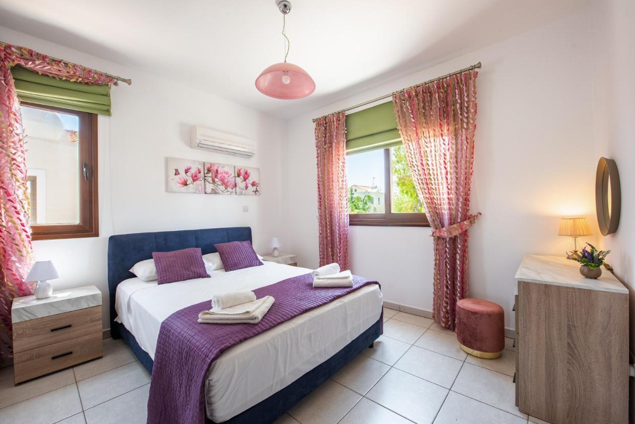 Sea Front Oceanus H3 By Ezoria Villas أيا نابا المظهر الخارجي الصورة